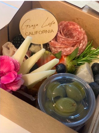 Charcuterie board for 2p